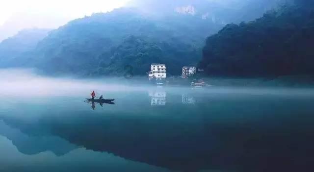 小艾比摄影家